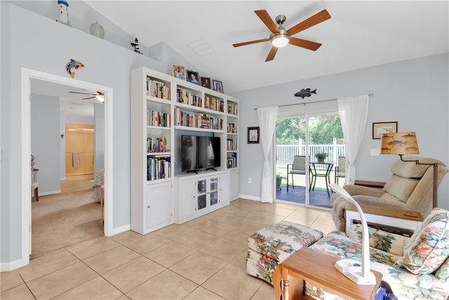 250 Briarcliff Circle, Sebastian, FL 32958