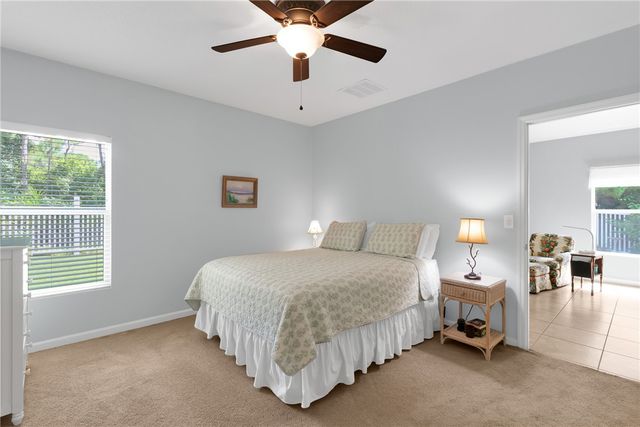 250 Briarcliff Circle, Sebastian, FL 32958