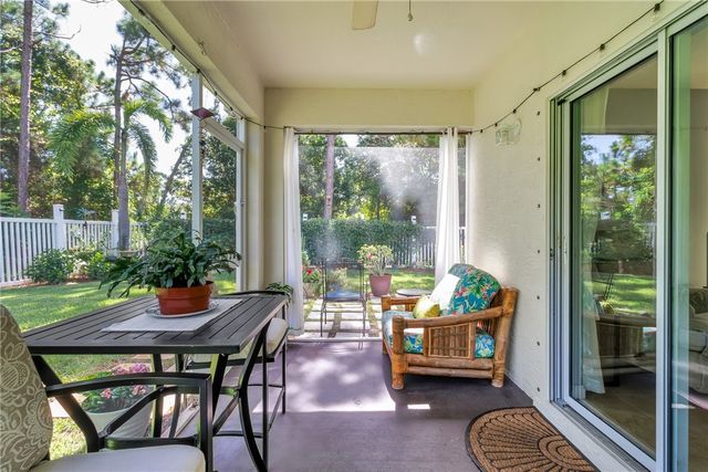 250 Briarcliff Circle, Sebastian, FL 32958