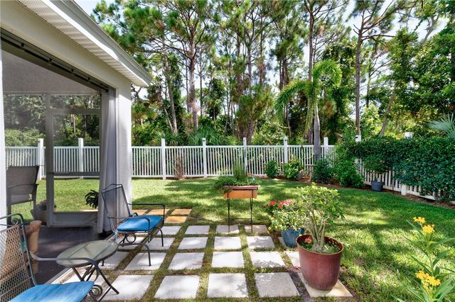 250 Briarcliff Circle, Sebastian, FL 32958