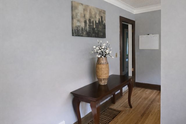 2626 Newton Avenue N, Minneapolis, MN 55411