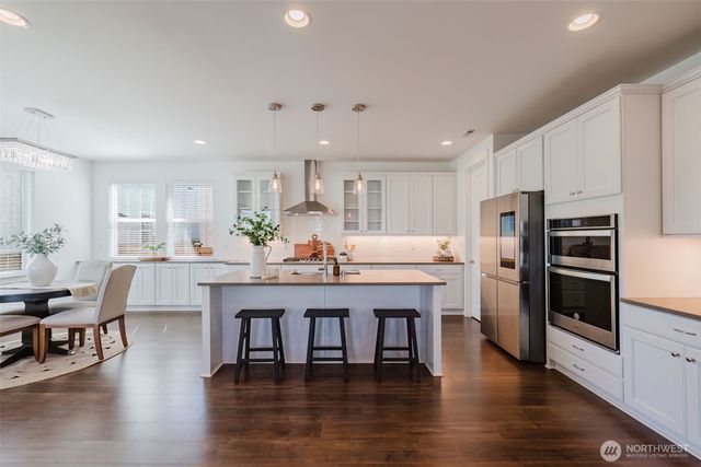 23621 SE 269th Court, Maple Valley, WA 98038