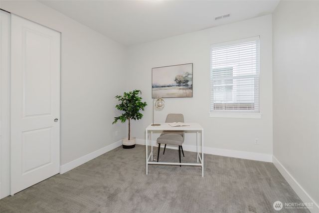 23621 SE 269th Court, Maple Valley, WA 98038