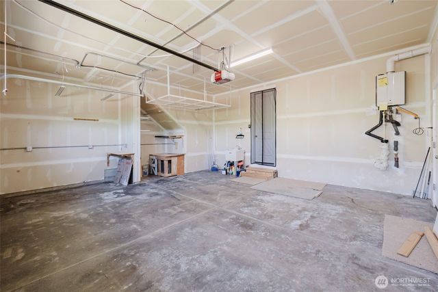 23621 SE 269th Court, Maple Valley, WA 98038
