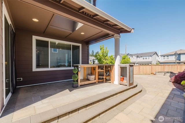 23621 SE 269th Court, Maple Valley, WA 98038