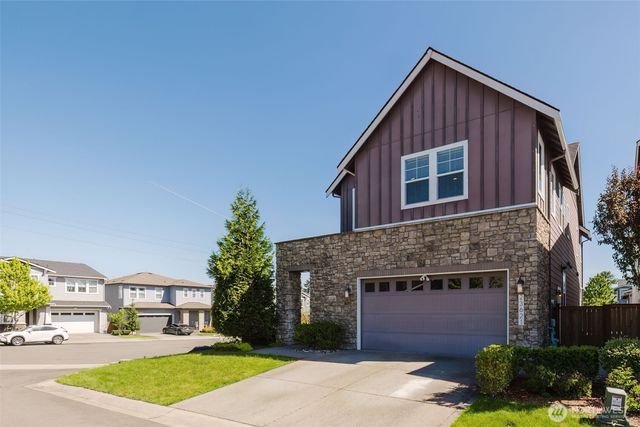 23621 SE 269th Court, Maple Valley, WA 98038