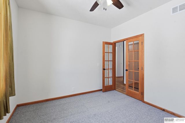 4702 Lakewood Drive, Blair, NE 68008