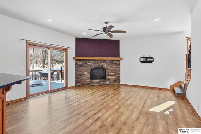 4702 Lakewood Drive, Blair, NE 68008