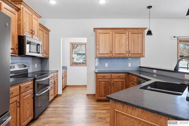 4702 Lakewood Drive, Blair, NE 68008