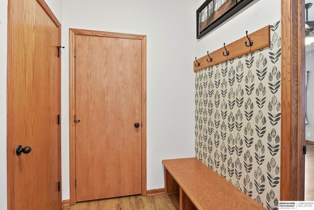 4702 Lakewood Drive, Blair, NE 68008