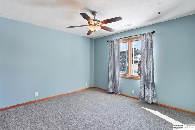 4702 Lakewood Drive, Blair, NE 68008