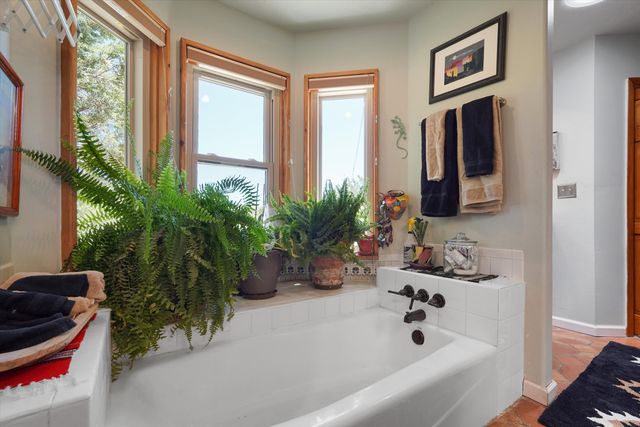 3 Moya Loop, Santa Fe, NM 87508