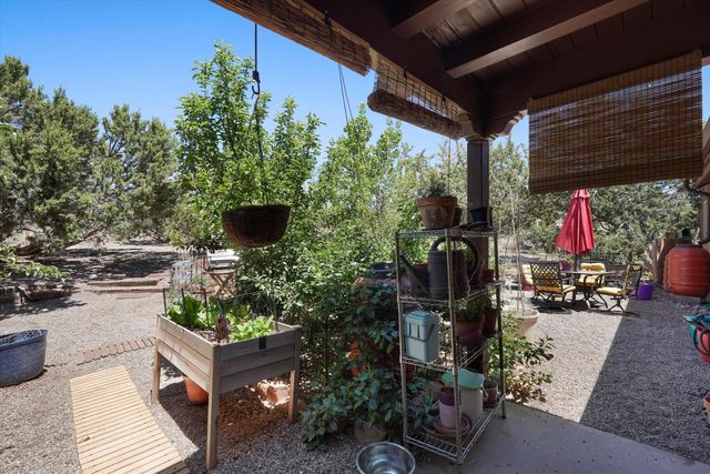 3 Moya Loop, Santa Fe, NM 87508