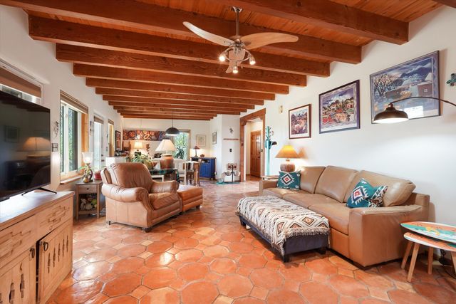 3 Moya Loop, Santa Fe, NM 87508