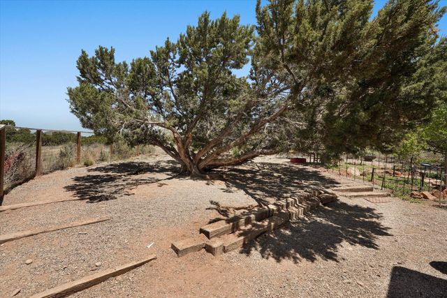 3 Moya Loop, Santa Fe, NM 87508