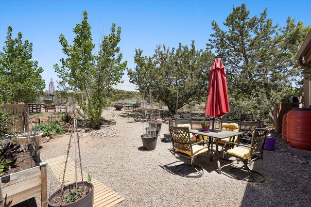 3 Moya Loop, Santa Fe, NM 87508