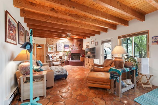 3 Moya Loop, Santa Fe, NM 87508
