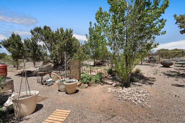 3 Moya Loop, Santa Fe, NM 87508