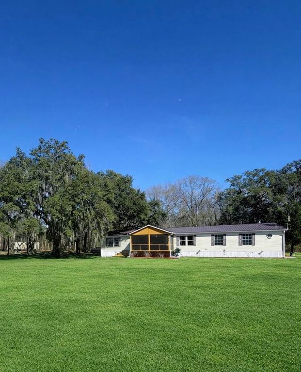 Image 33 of property listing at 163 Keans Neck Road, Seabrook, SC 29940