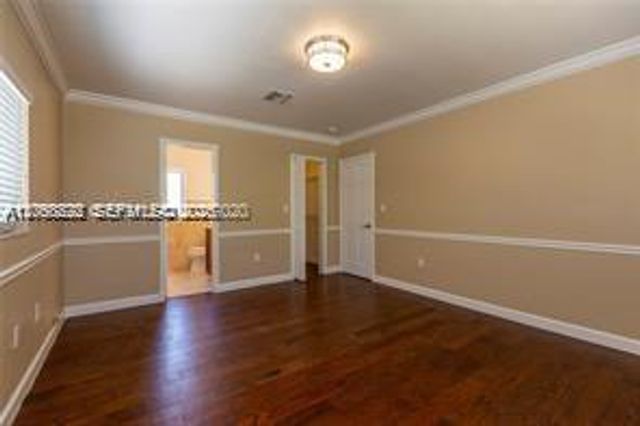 2892 S Le Jeune Road 2892, Coral Gables, FL 33134