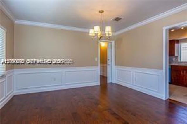 2892 S Le Jeune Road 2892, Coral Gables, FL 33134