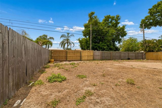 10984 88TH AVENUE, Seminole, FL 33772