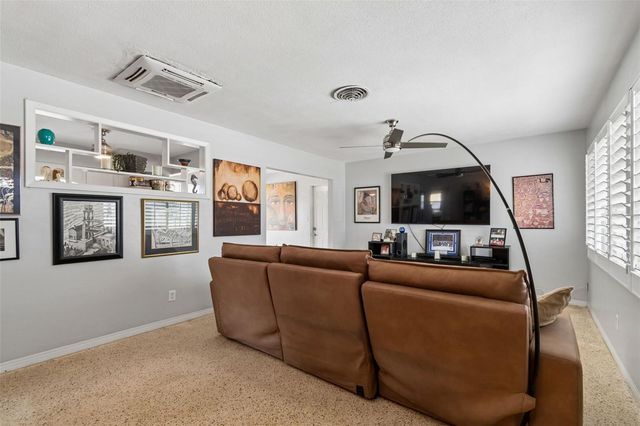 10984 88TH AVENUE, Seminole, FL 33772