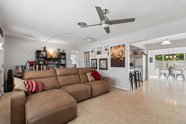 10984 88TH AVENUE, Seminole, FL 33772