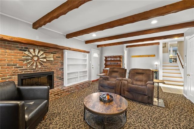 5140 Cody Street, Shawnee, KS 66203