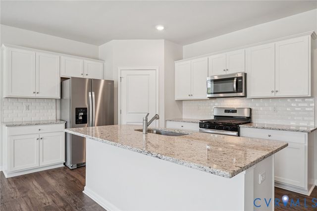 7726 Arbor Marsh Ter, New Kent, VA 23124