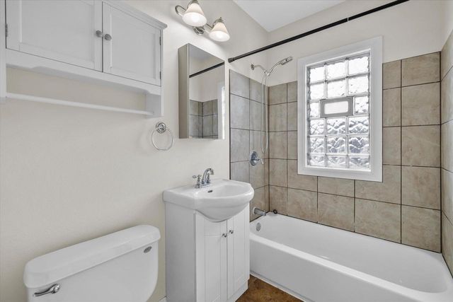 1319 Menomonee AVENUE, South Milwaukee, WI 53172