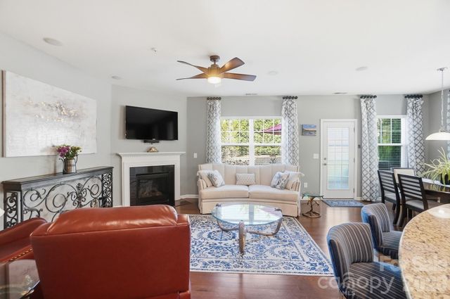 108 Dellbrook Street A, Mooresville, NC 28117