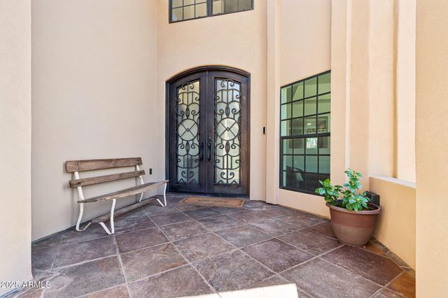 12015 S TUZIGOOT Drive, Phoenix, AZ 85044