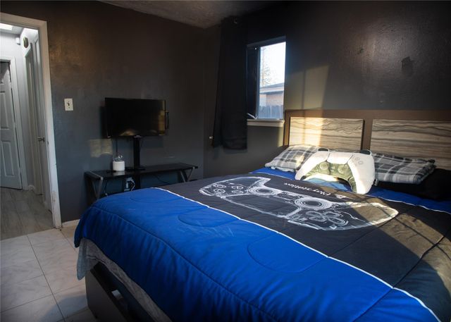 4930 Ridgestone Street, Houston, TX 77053