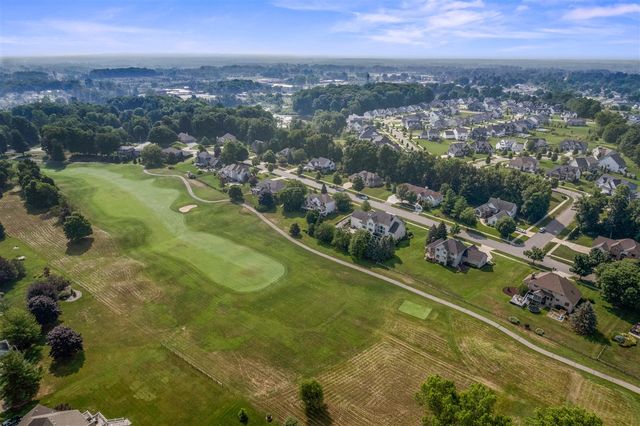 2711 Byron Station Drive, Byron Center, MI 49315