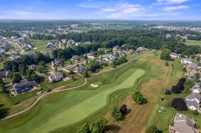 2711 Byron Station Drive, Byron Center, MI 49315