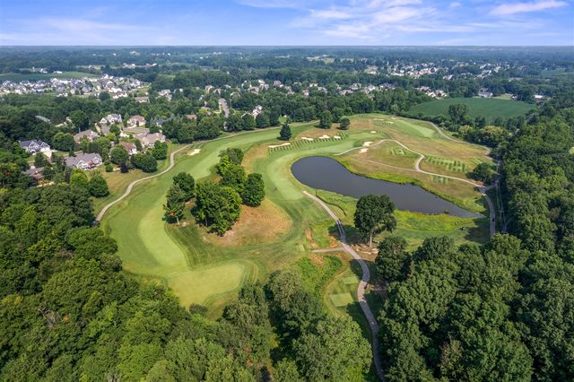 2711 Byron Station Drive, Byron Center, MI 49315