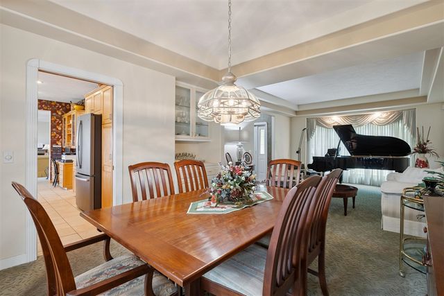 2711 Byron Station Drive, Byron Center, MI 49315