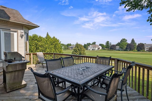 2711 Byron Station Drive, Byron Center, MI 49315