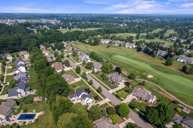 2711 Byron Station Drive, Byron Center, MI 49315