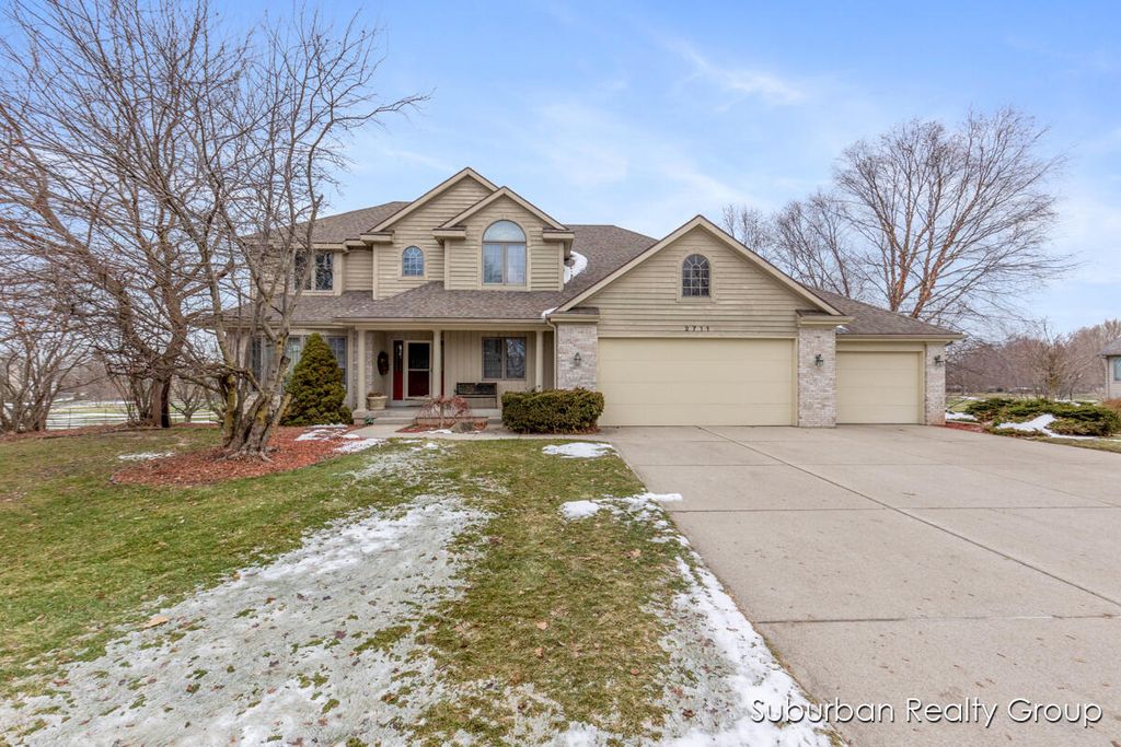 2711 Byron Station Drive, Byron Center, MI 49315