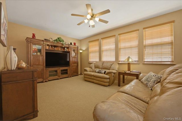 112 Cranberry Court, Melville, NY 11747