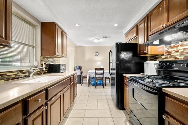 4642 EASTWOOD LANE, Holiday, FL 34690