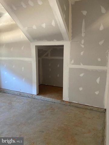 9878 HOPKINS LOOP, Manassas, VA 20110