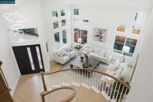 509 Zenith Ridge Dr, Danville, CA 94506
