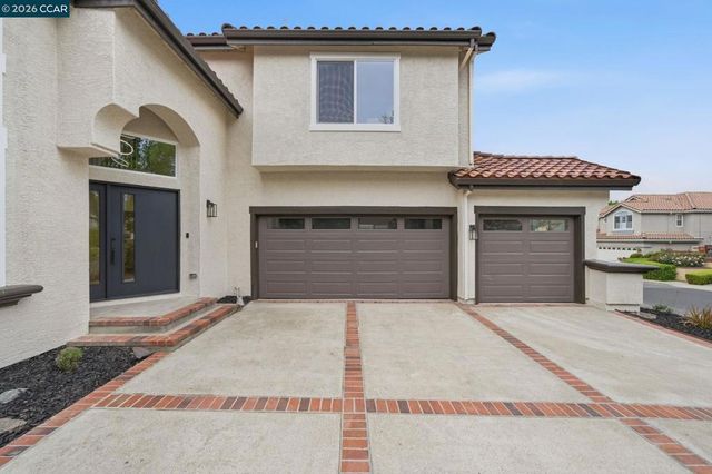 509 Zenith Ridge Dr, Danville, CA 94506