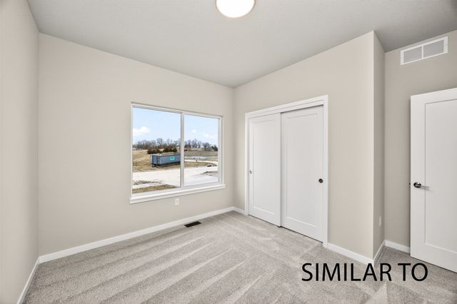 9846 Watermeadow Circle, Johnston, IA 50131