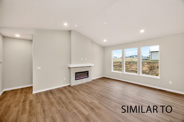 9846 Watermeadow Circle, Johnston, IA 50131