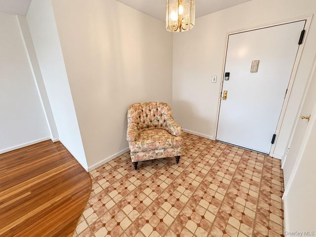 209-15 18th Avenue 6F, Bayside, NY 11360
