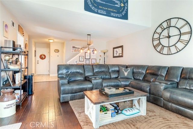 1182 Mountain Gate, Upland, CA 91786